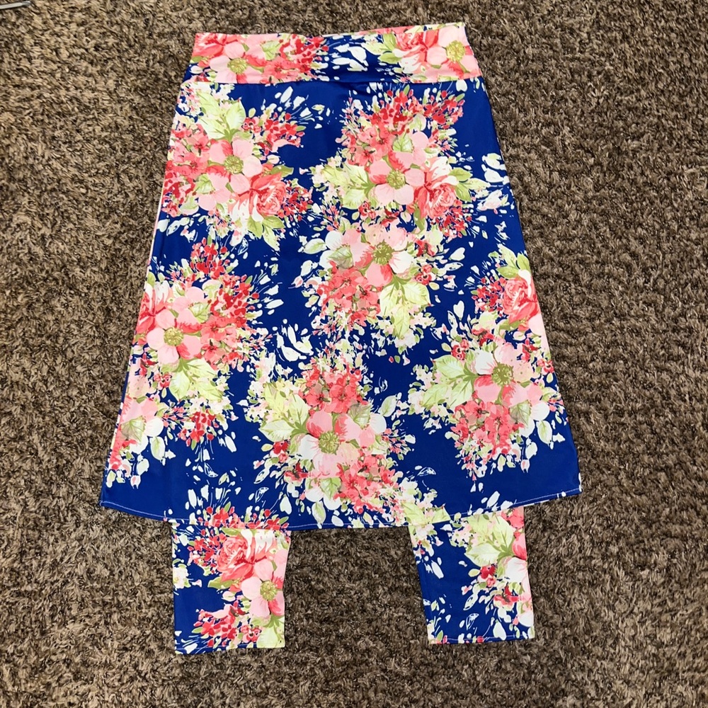 Sweet Lemon Thyme Skirt similar to Snoga athletics  Skirts